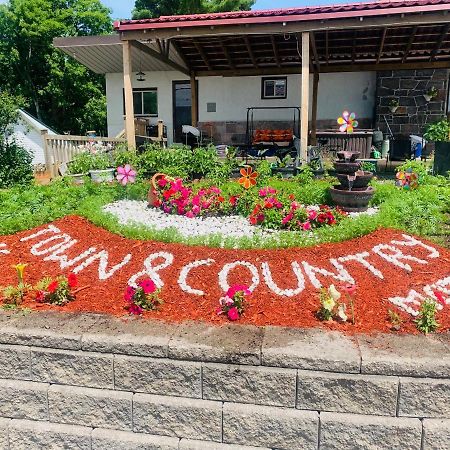 Town & Country Motel Parry Sound Ngoại thất bức ảnh