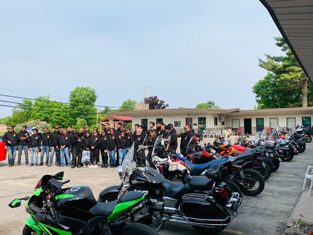 Town & Country Motel Parry Sound Ngoại thất bức ảnh